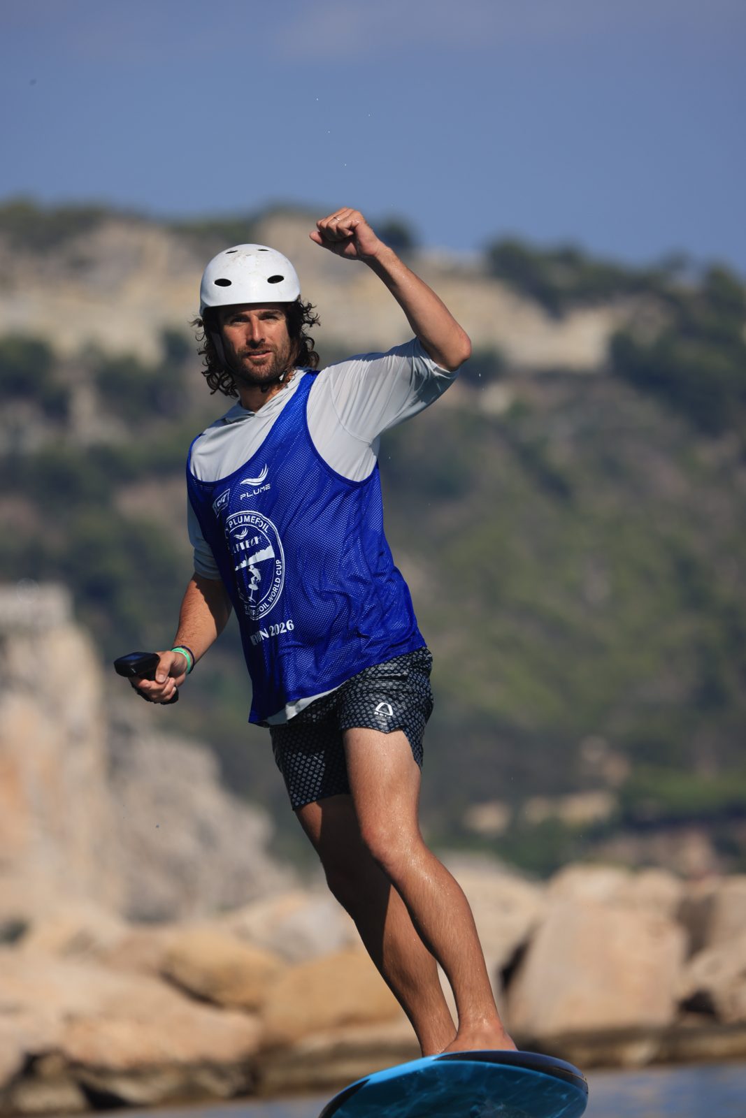 Nicolas Pernodet, LiftFoils France, en course sur son LiftX à Menton
