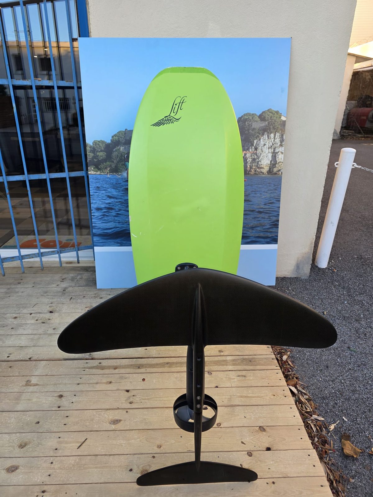 eFoil d'occasion LIFT4 4′9″ Sport 70 L planche verte